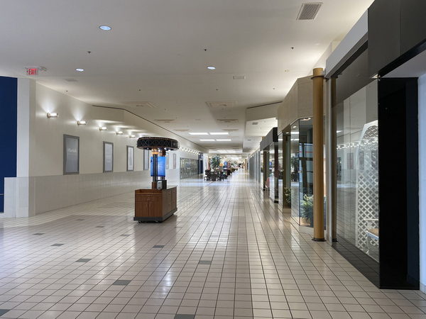 Bay City Mall (Bay City Town Center) - June 15 2022 Photo (newer photo)